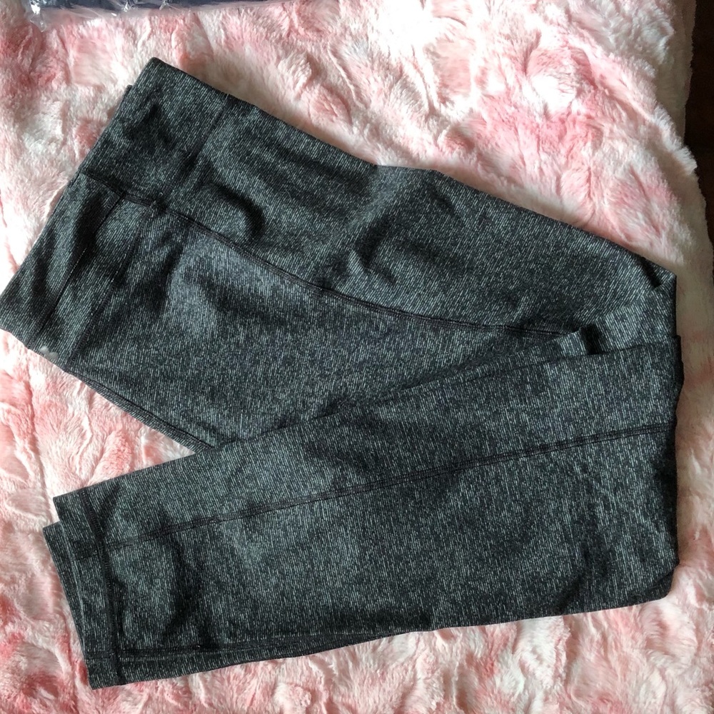 2 PAIRS - Under Armour XL Studio Leggings